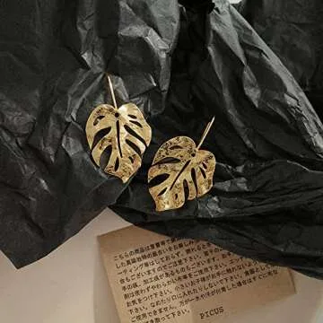 Boho Vintage Palm Leaf Long Chain Dangle Earrings Monstera Leaves Metal Drop Earrings for Women Holiday Beach Jewelry-Gold A