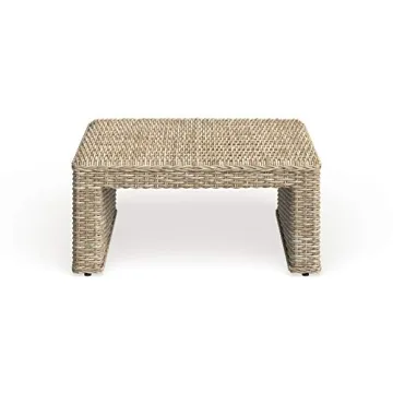 Stylish SAFAVIEH Natural Wicker Coffee Table