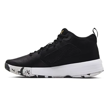 Under Armour Lockdown 5 Basketball Shoe - Unisex Comfort
