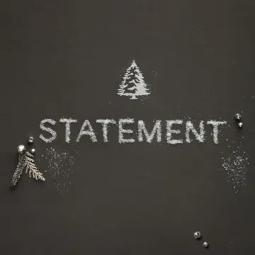 Thymes Frasier Fir 3-Wick Candle - Luxury Scented Fragrance