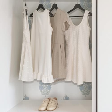 Stylish Peel and Stick Blue Floral Wallpaper for Home