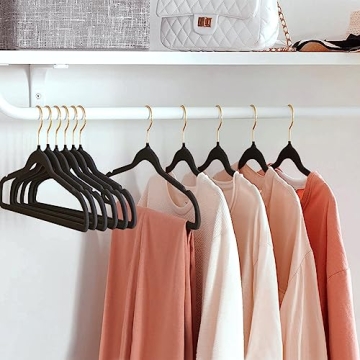 ManGotree Velvet Suit Hangers with 360° Swivel Gold Hook, Non-Slip Felt Hangers, Ultra-Slim Space Saving Clothes Hangers, Sturdy Coat Hangers, 36 Pack (Black)