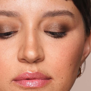 Jouer Crème Eyeshadow Crayon - Waterproof & Long-Lasting