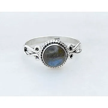 Elegant Labradorite 925 Sterling Silver Ring for Women