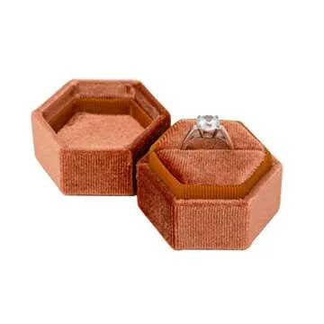 Elegant Beatrix & Luca Velvet Hexagon Ring Box