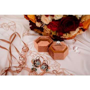 Elegant Beatrix & Luca Velvet Hexagon Ring Box