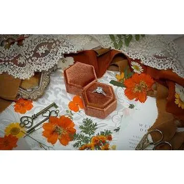 Elegant Beatrix & Luca Velvet Hexagon Ring Box