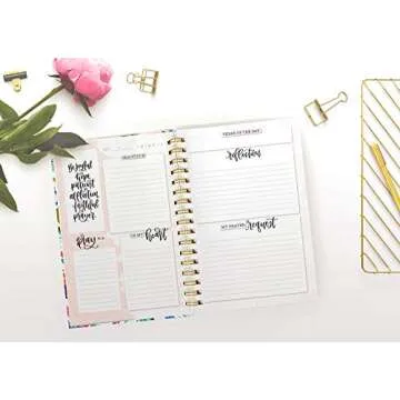 Women's Prayer Journal: A Christian Devotional for a Year of Praise, Gratitude, and Reflection