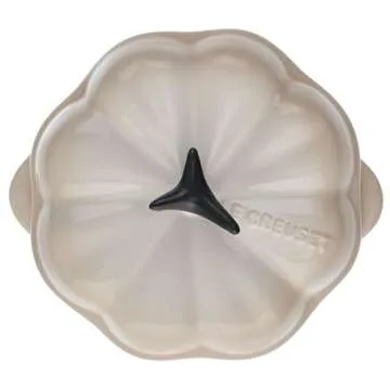 Le Creuset Pumpkin Cocotte: Stoneware Perfection for Fall