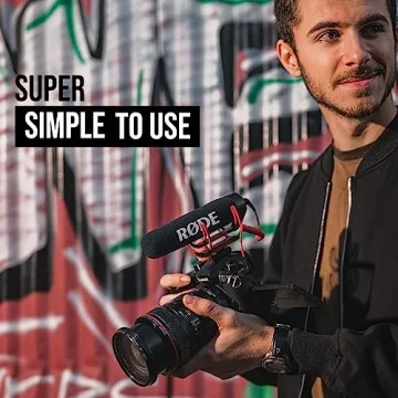 RØDE VideoMic GO Lightweight Shotgun Microphone for Filmmaking