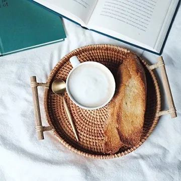 DECRAFTS Rattan Bread Basket Round Woven Cracker Tray with Handles for Serving Dinner Parties Coffee Breakfast (11 inches)