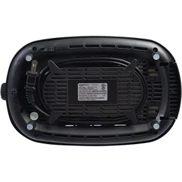 Extra Wide Slot Toaster by Amazon Basics 900W