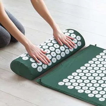 Sivan Back and Neck Pain Relief Acupressure Mat and Pillow Set, Chronic Back Pain Treatment - Relieves Your Stress of Lower Upper Back and Sciatic Pain - Green