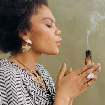 Organic Palo Santo Incense Sticks for Meditation and Relaxation