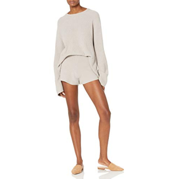 Fashionable & Cozy Ribbed Women's Shorts - The Drop