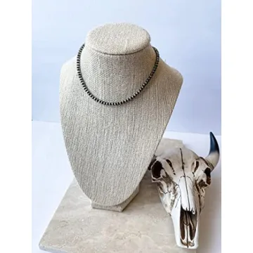 Navajo Pearl Necklace - Handmade Boho Style