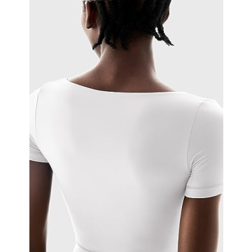 PUMIEY Scoop Neck Slim Fit Tee for Women - Stylish Comfort