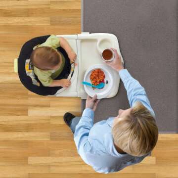 Chicco 360 Hook-On Chair For On-The-Go Mealtimes