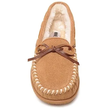 Minnetonka Faux Fur Slippers for Women, Stylish Comfort