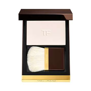 Tom Ford Illuminating Powder #02 Pink