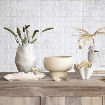 Bloomingville Stoneware Ruffled Bowl for Stylish Dining