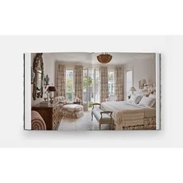 Charm School Guide to Traditional Decorating Today