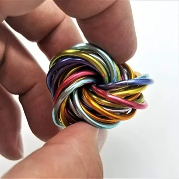 Möbii Fidget Ball: Quiet Stress Relief Toy for All Ages