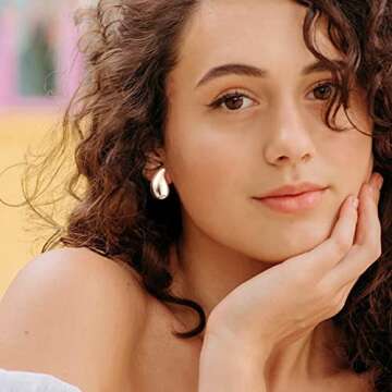 MUYAN 2 Pairs Silver Small Waterdrop Earrings for Women Polished Tear Drop Earrings Jewelry