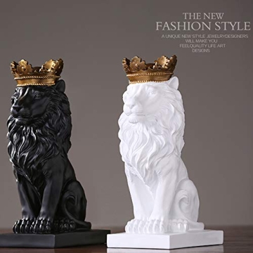 H&W Lion King Statue - Elegant Trophy for Home Decor