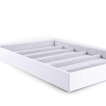 Oirlv Velvet Jewelry Organizer for Necklaces and Pendants