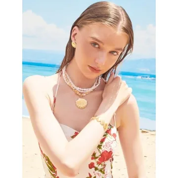 WOWORAMA Gold Seashell Earrings for Summer Glamour