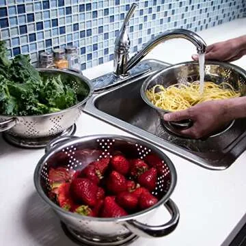 Kÿchen Rust Proof Stainless Steel Kitchen Colander for Straining, Steaming, Draining & Rinsing (7.75- Inch)