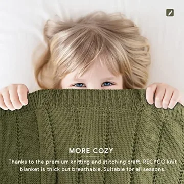 Cozy RECYCO Cable Knit Moss Green Throw Blanket
