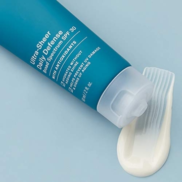 Lightweight SPF 30 Moisturizer for Oily Skin 2 Oz