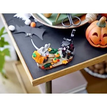 LEGO Halloween Cat & Mouse Building Kit for Festive Fun