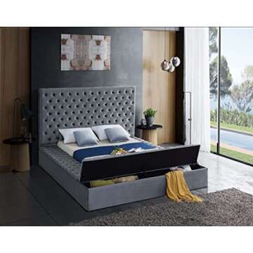 Modern Velvet Upholstered King Bed with Storage