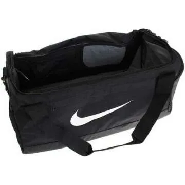 Nike Brasilia Training Duffel Bag: Versatile and Stylish