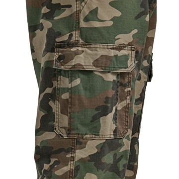 Wrangler Men's Camo Cargo Pants - Relaxed Fit