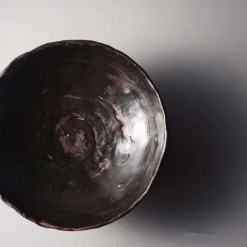 Japandi Three-Footed Decorative Bowl for Home Decor