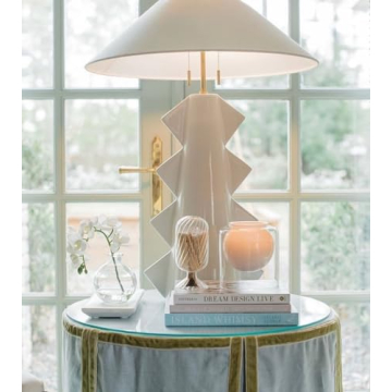 Skeem Helix Match Cloche - Elegant Decorative Match Holder