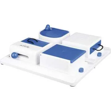 TRIXIE Cat Activity Poker Box: Fun Strategy Game