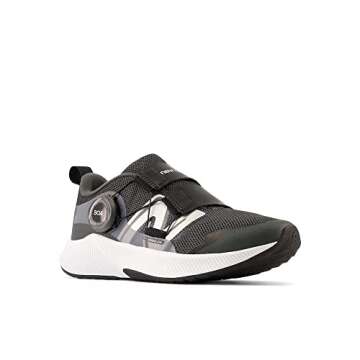 New Balance Boy's Dynasoft Reveal V4 Boa, Blacktop/Black/Silver Metallic, 7 Big Kid