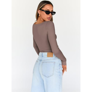 Trendy Queen V Neck Long Sleeve Y2K Tops for Women