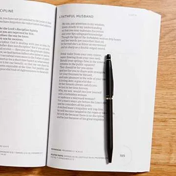 CSB One Minute Bible with Daily Readings 365 Devotions