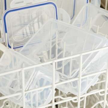 LocknLock Easy Essentials Food Storage Container With Dividers / Food Storage Bin With Dividers - 78 Ounce, Clear