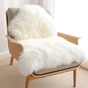 HUAHOO Premium Genuine Sheepskin Rug Real Australia Sheepskin Natural Luxury Fluffy Lambskin Fur Area Rug Seat Covers for Kids Bedroom Sofa Chair Cover Pets Dogs Mat Single Pelt/2'x 3' White/Ivory