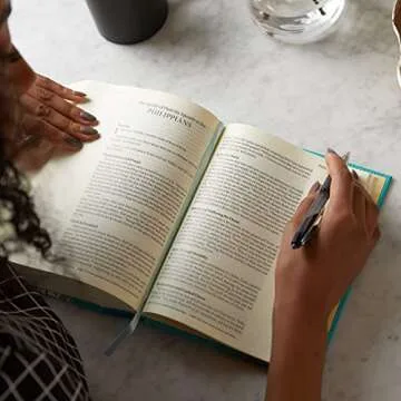 NKJV, Journal the Word Bible, Large Print, Cloth over Board, Blue Floral, Red Letter: Reflect, Journal, or Create Art Next to Your Favorite Verses