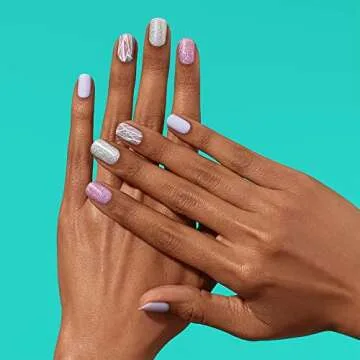 Dashing Diva Gleam Queen Gel Nail Strips - Long Lasting & Stylish