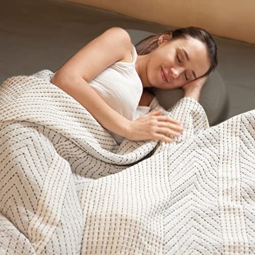 Amelie Home Quilted Blanket - Lightweight and Stylish