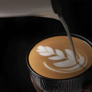 Coosigar Milk Frothing Pitcher for Perfect Latte Art